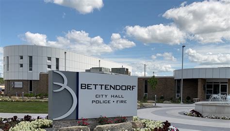 city of bettendorf garbage|Bettendorf, IA.